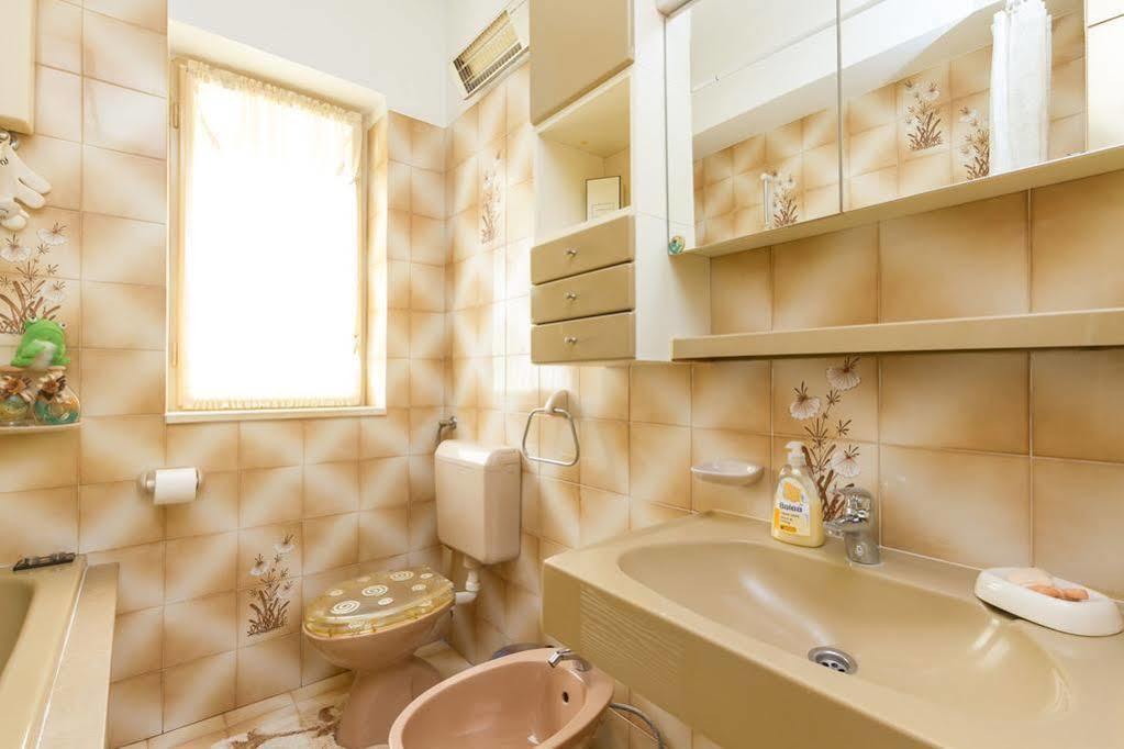 Apartments Dora Сплит Екстериор снимка