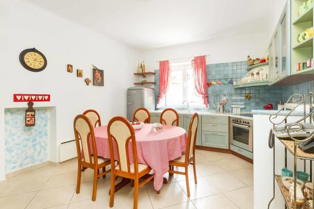 Apartments Dora Сплит Екстериор снимка
