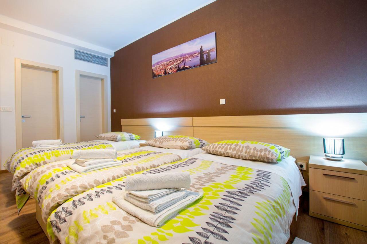 Apartments Dora Сплит Екстериор снимка