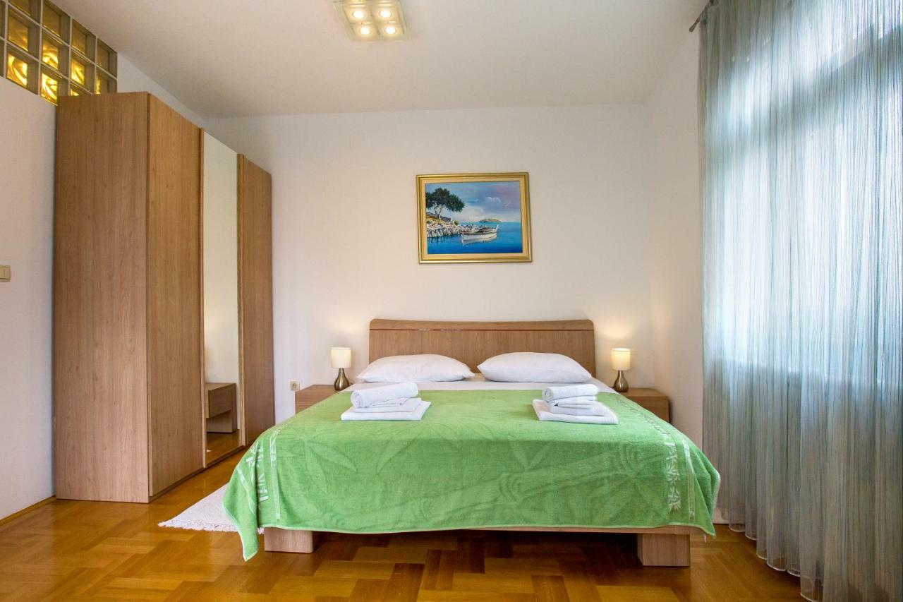 Apartments Dora Сплит Екстериор снимка