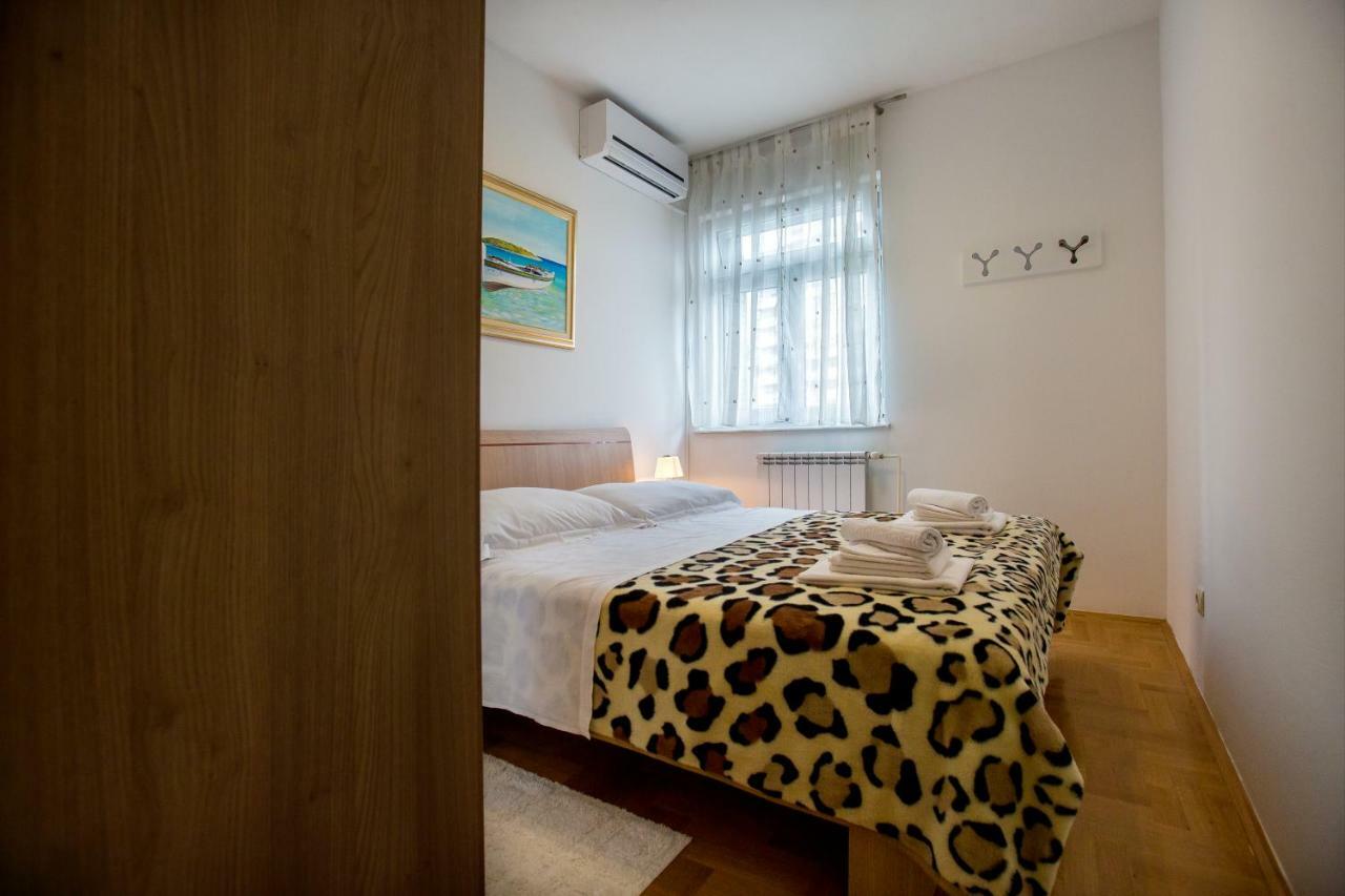 Apartments Dora Сплит Екстериор снимка