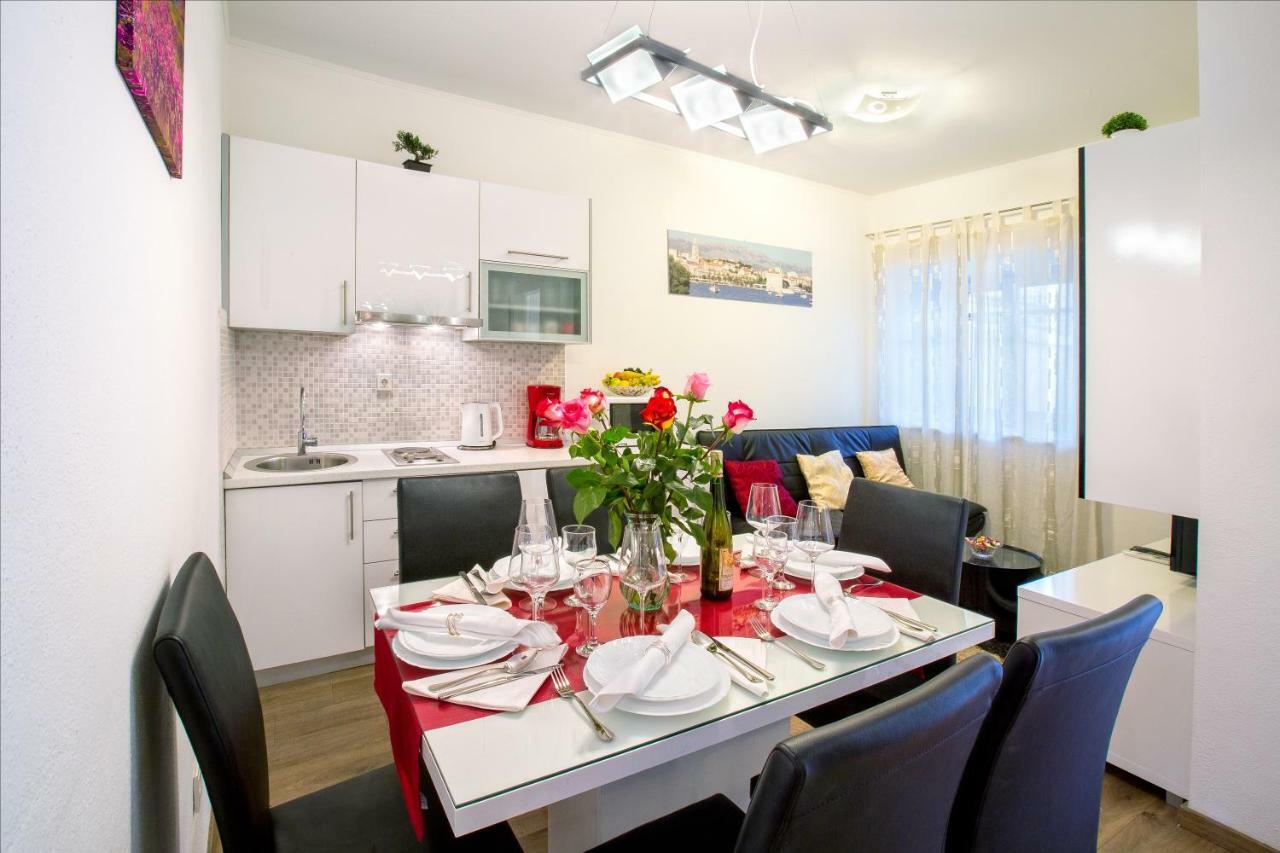 Apartments Dora Сплит Екстериор снимка